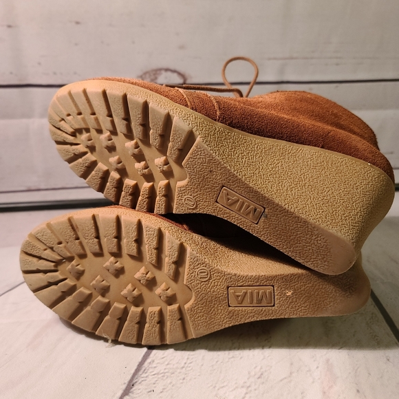 MIA WEDGE BERDINA BOOTIE - Picture 8 of 8